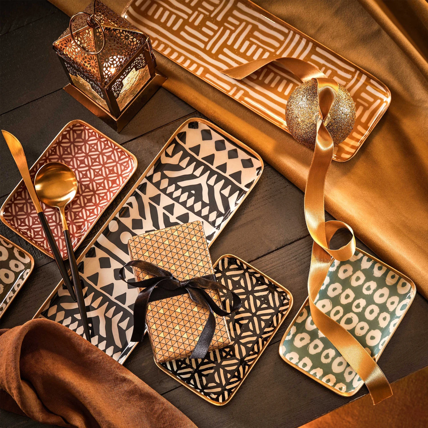 Dekotablett L 15 X B 10cm PATTERY In Olivgrün 2 Dekotablett L 15 X B 10cm PATTERY In Olivgrün – Bild 2