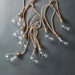 LED-Lichterkette 10 Lichter Mit Naturseil & USB-Batteriefach BULB LIGHTS In Natur 12 LED-Lichterkette 10 Lichter Mit Naturseil & USB-Batteriefach BULB LIGHTS In Natur -Butlers butlers led lichterkette 10 lichter mit naturseil and usb batteriefach bulb lights in natur 4